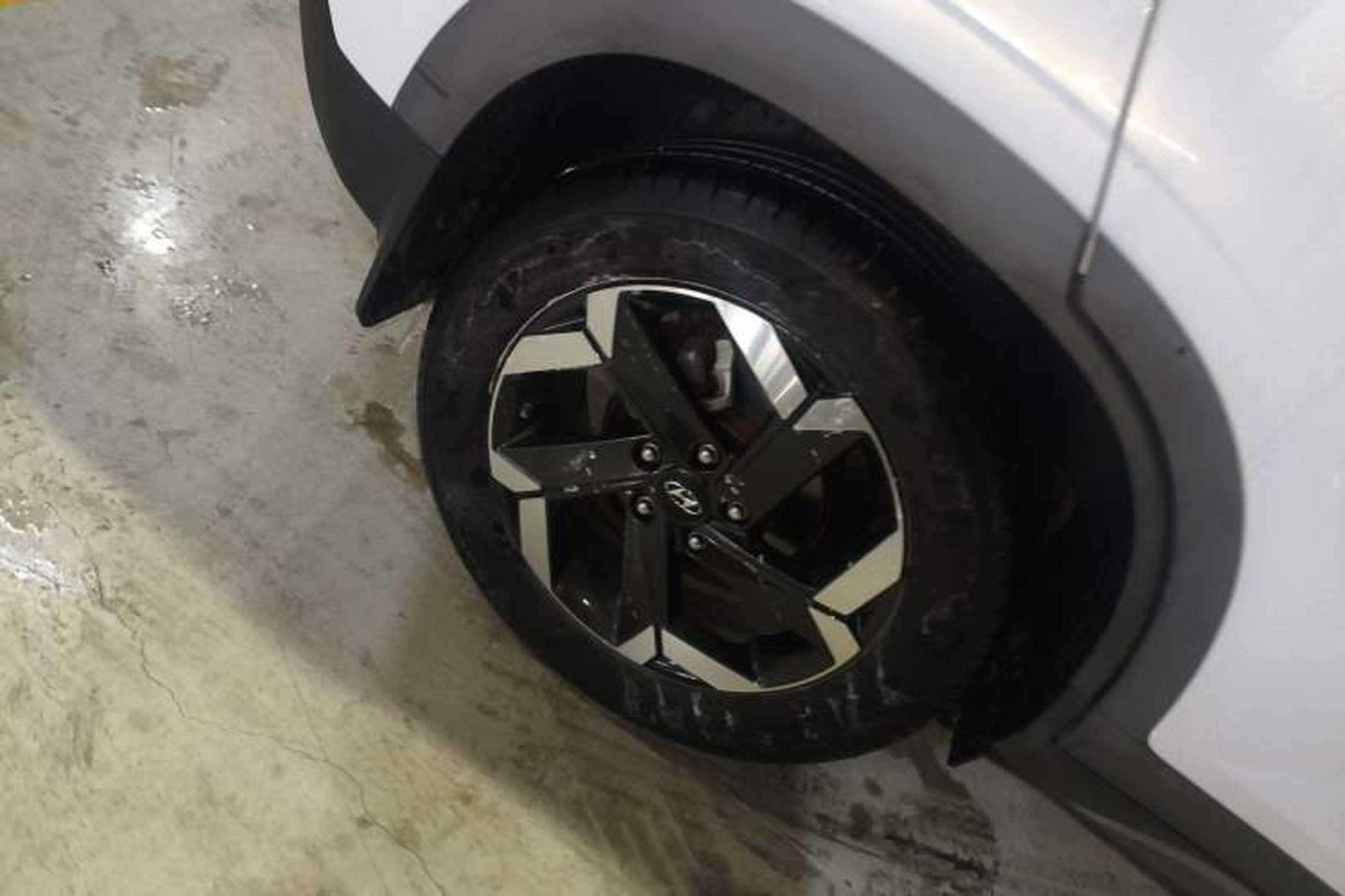Used Hyundai ix25 2020 1.5L CVT GLS Smart Model Exterior 8