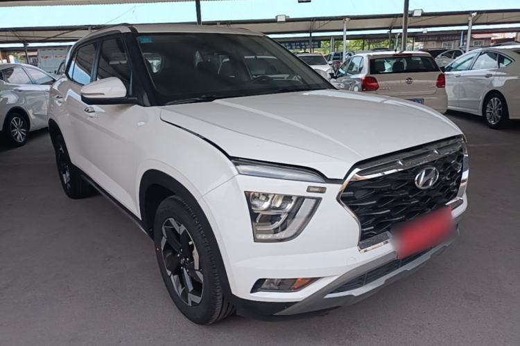 Used Hyundai ix25 2020 1.5L CVT DLX Prestige Version Front Right 45 Deg