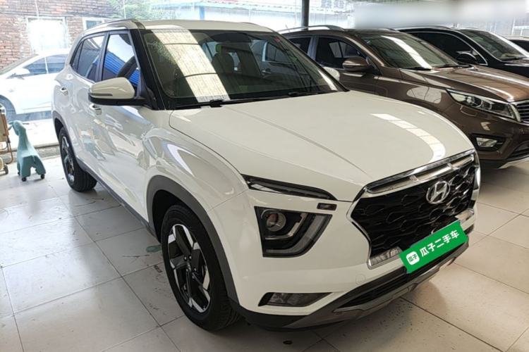Used Hyundai ix25 2020 1.5L CVT GLS Smart Model Front Right 45 Deg