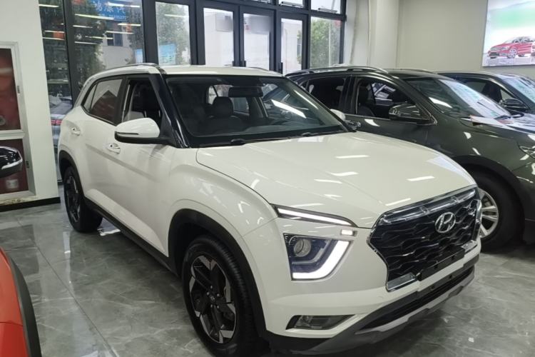 Used Hyundai ix25 2020 1.5L CVT GLS Smart Model Front Right 45 Deg