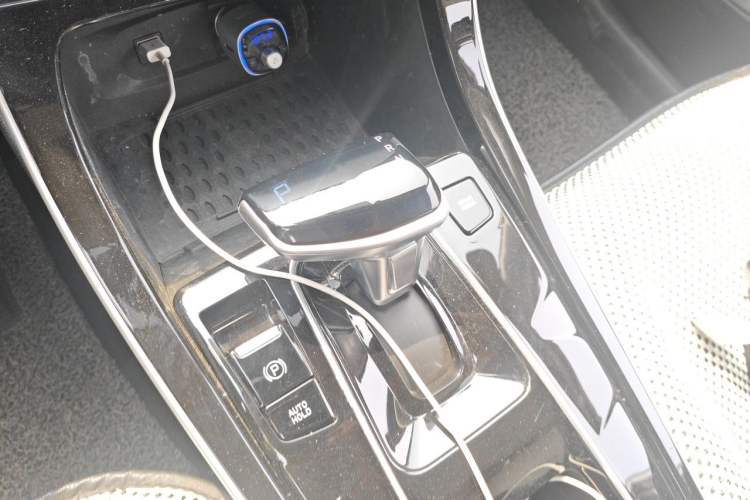Used Hyundai ix25 2020 1.5L CVT GLS Smart Model Gear Lever