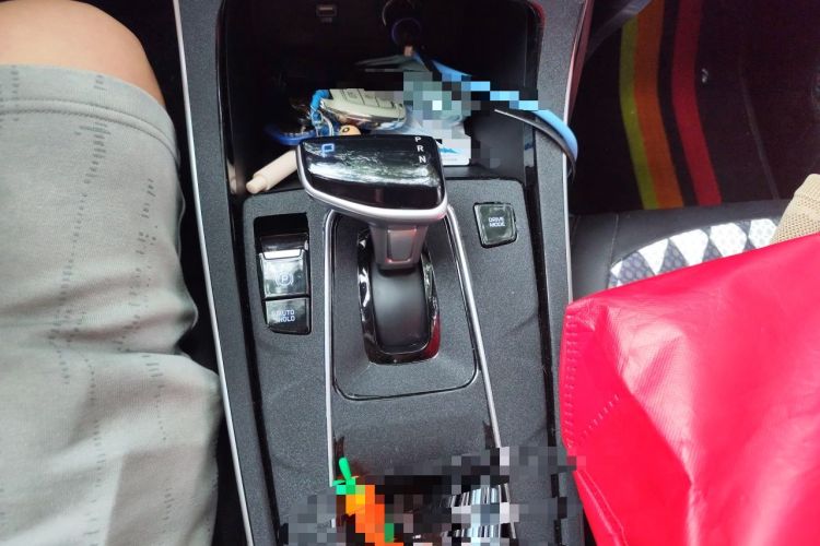 Used Hyundai ix25 2020 1.5L CVT GLS Smart Model Gear Lever