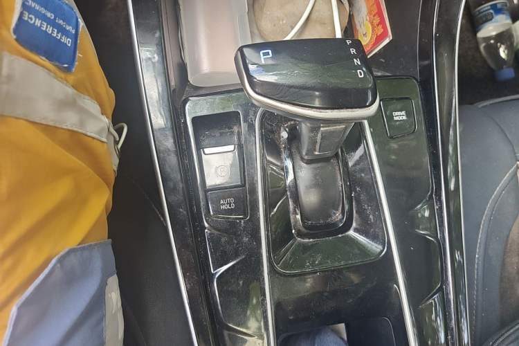 Used Hyundai ix25 2020 1.5L CVT GLS Smart Model Gear Lever