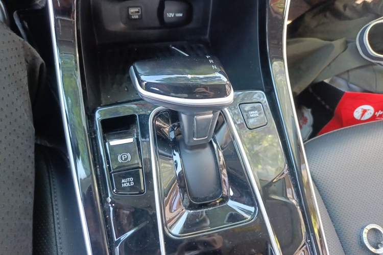 Used Hyundai ix25 2020 1.5L CVT GLS Smart Model Gear Lever