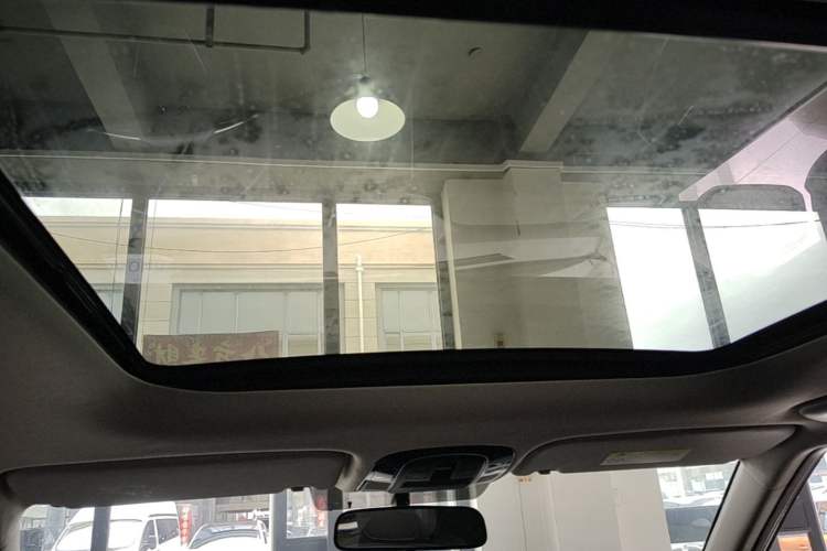 Used Hyundai ix25 2020 1.5L CVT GLS Smart Model Headliner