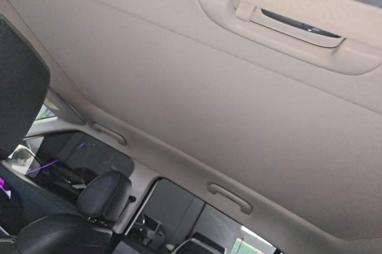 Used Hyundai ix25 2020 1.5L CVT DLX Prestige Version Headliner