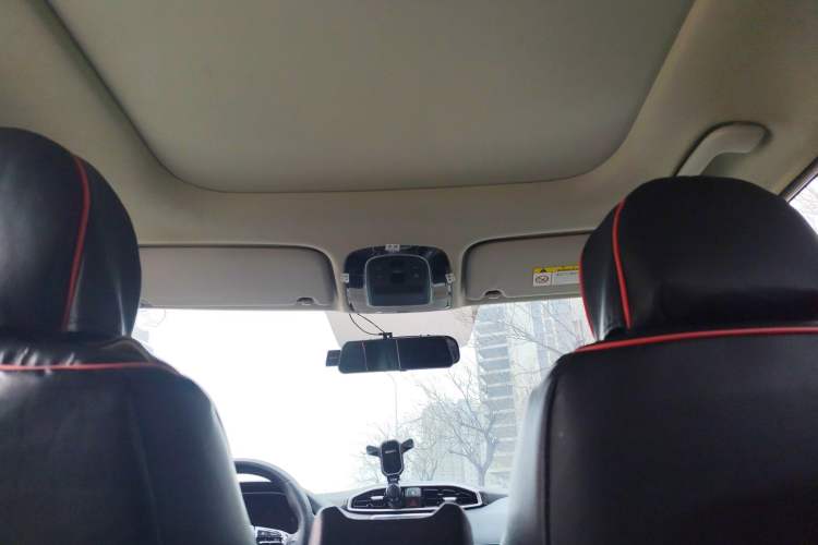 Used Hyundai ix25 2020 1.5L CVT GLS Smart Model Headliner