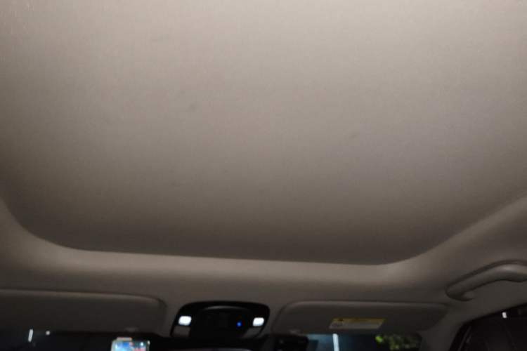 Used Hyundai ix25 2020 1.5L CVT GLS Smart Model Headliner