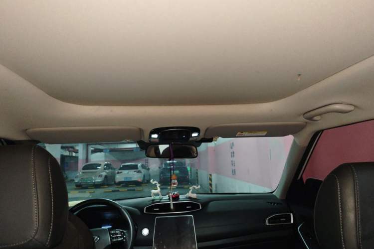 Used Hyundai ix25 2020 1.5L CVT DLX Prestige Version Headliner