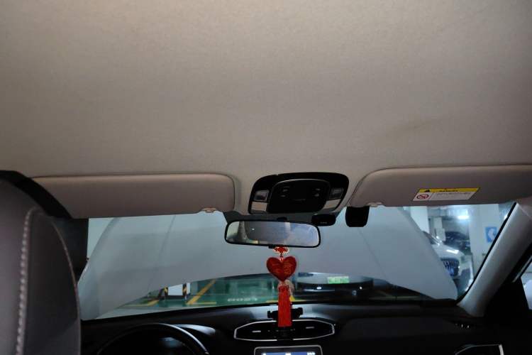 Used Hyundai ix25 2020 1.5L CVT GLS Smart Model Headliner