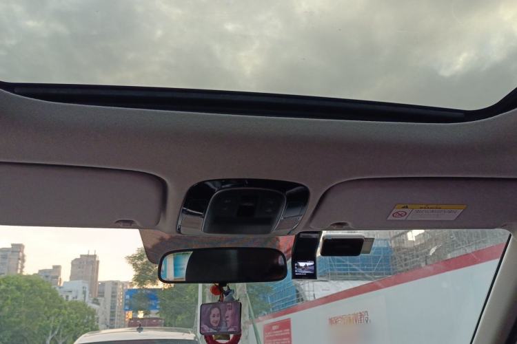 Used Hyundai ix25 2020 1.5L CVT GLS Smart Model Headliner