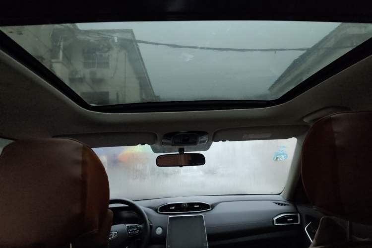Used Hyundai ix25 2020 1.5L CVT GLS Smart Model Headliner