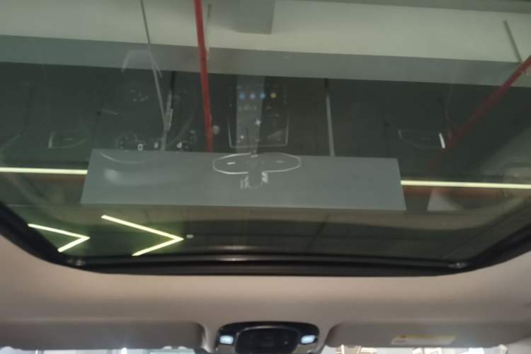 Used Hyundai ix25 2020 1.5L CVT DLX Prestige Version Headliner