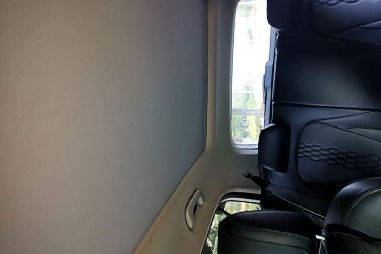 Used Hyundai ix25 2020 1.5L CVT DLX Prestige Version Headliner