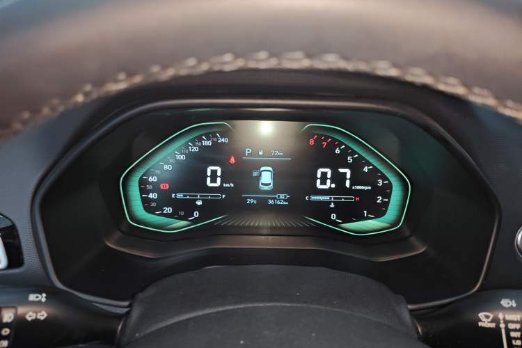 Used Hyundai ix25 2020 1.5L CVT GLS Smart Model Instrument Cluster