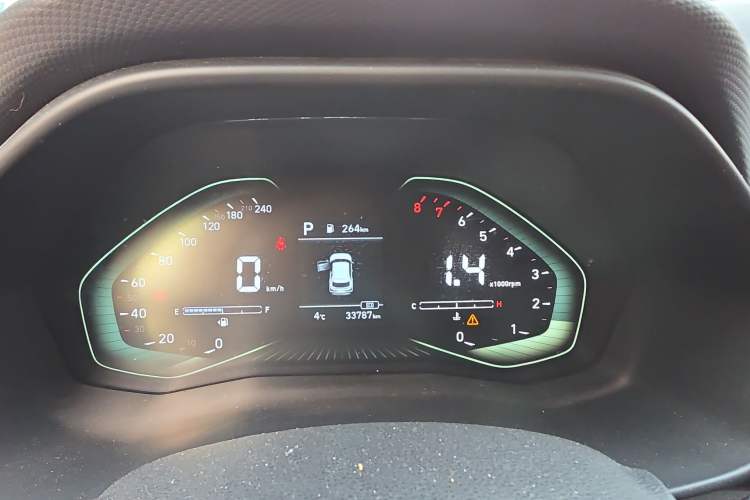 Used Hyundai ix25 2020 1.5L CVT GLS Smart Model Instrument Cluster