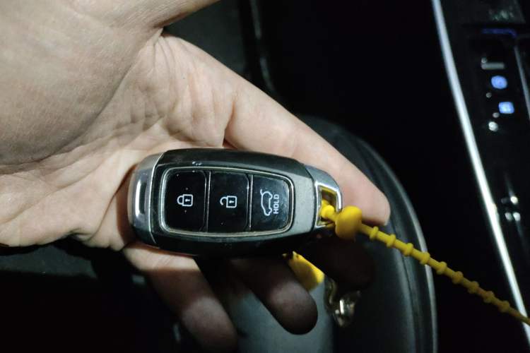 Used Hyundai ix25 2020 1.5L CVT GLS Smart Model Interior 1