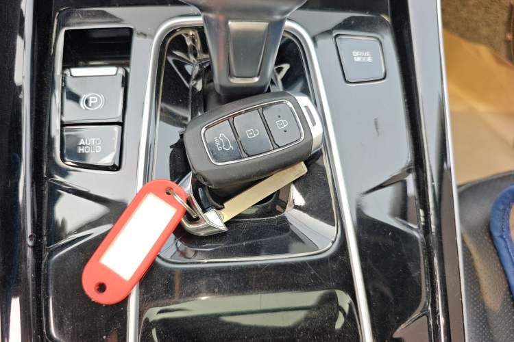 Used Hyundai ix25 2020 1.5L CVT GLS Smart Model Interior 1