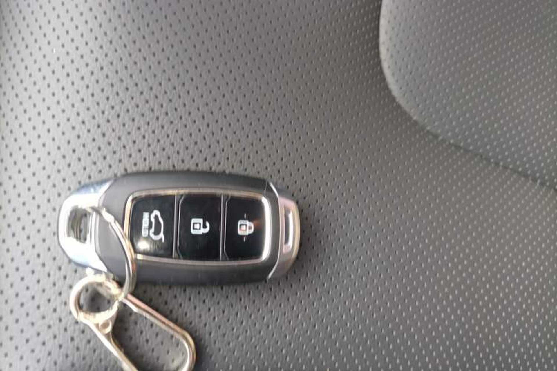Used Hyundai ix25 2020 1.5L CVT GLS Smart Model Interior 1