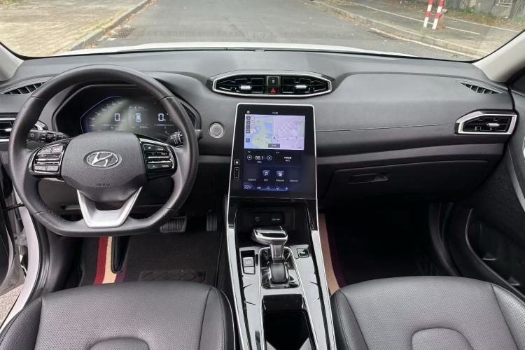 Used Hyundai ix25 2020 1.5L CVT DLX Prestige Version Interior 1