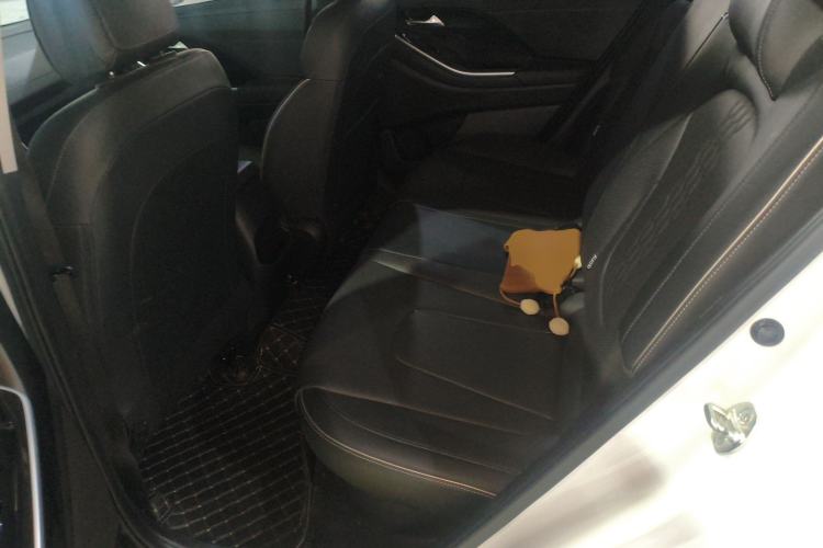 Used Hyundai ix25 2020 1.5L CVT GLS Smart Model Interior 4