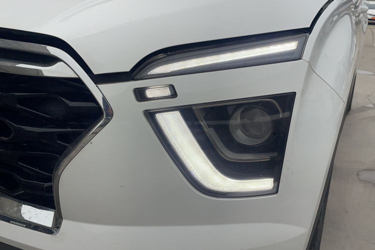 Used Hyundai ix25 2020 1.5L CVT GLS Smart Model Interior 9