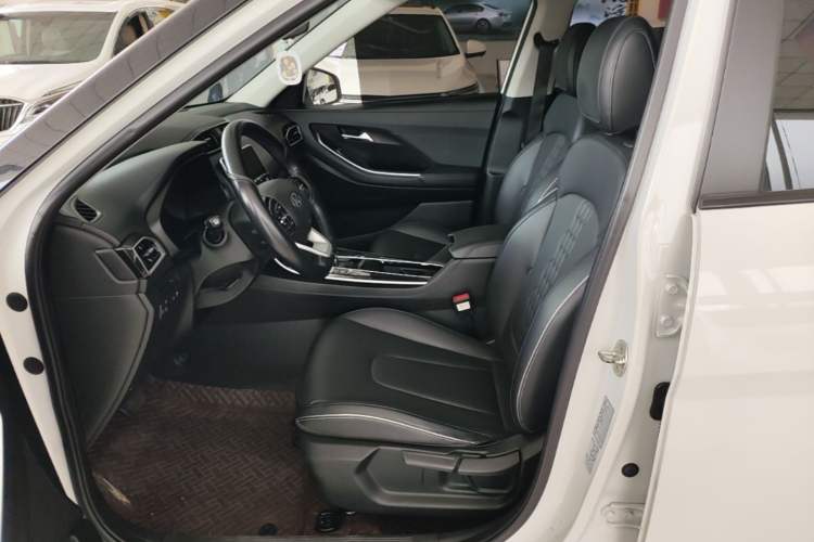 Used Hyundai ix25 2020 1.5L CVT DLX Prestige Version Left Front Seat