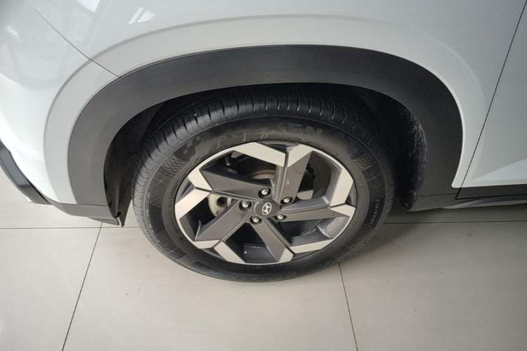 Used Hyundai ix25 2020 1.5L CVT GLS Smart Model Left Front Wheel Hub