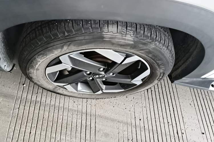Used Hyundai ix25 2020 1.5L CVT GLS Smart Model Left Front Wheel Hub