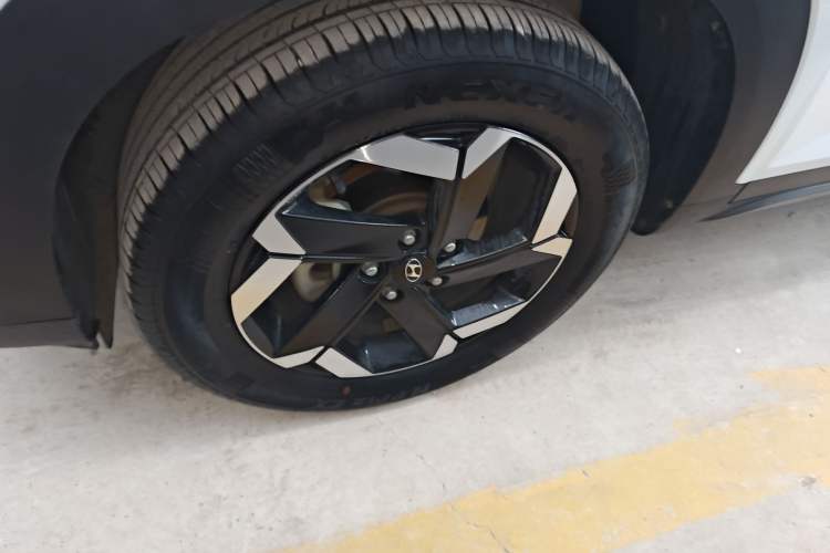 Used Hyundai ix25 2020 1.5L CVT GLS Smart Model Left Front Wheel Hub