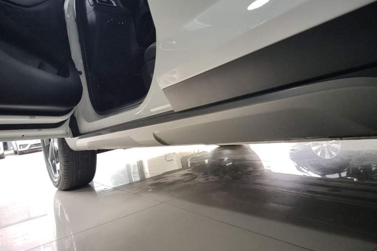 Used Hyundai ix25 2020 1.5L CVT GLS Smart Model Left Side Sill