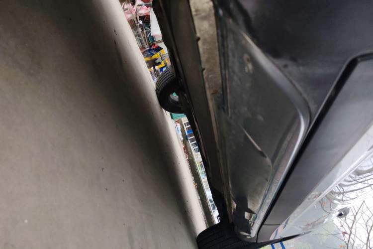 Used Hyundai ix25 2020 1.5L CVT GLS Smart Model Left Side Sill