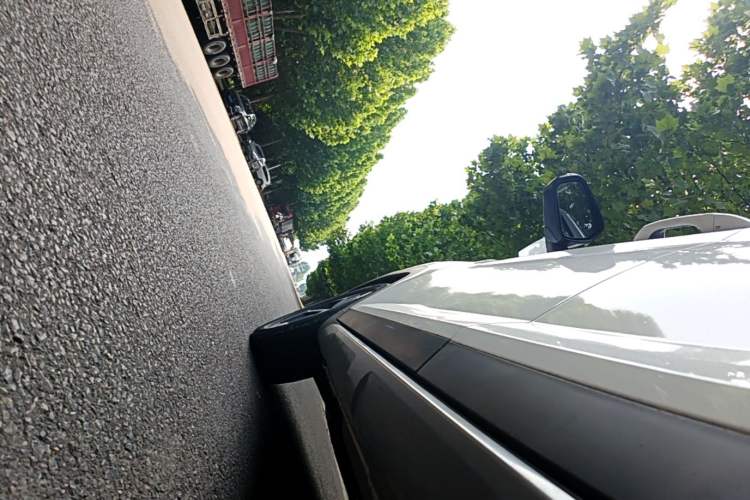 Used Hyundai ix25 2020 1.5L CVT DLX Prestige Version Left Side Sill