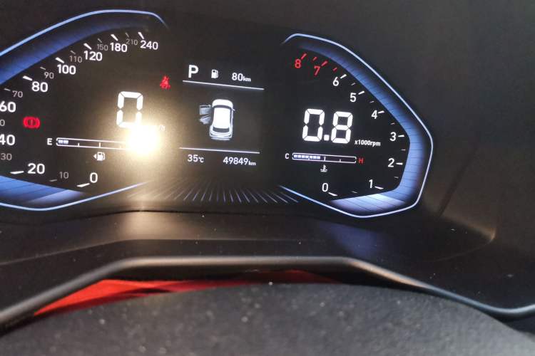 Used Hyundai ix25 2020 1.5L CVT DLX Prestige Version Odometer Close Up