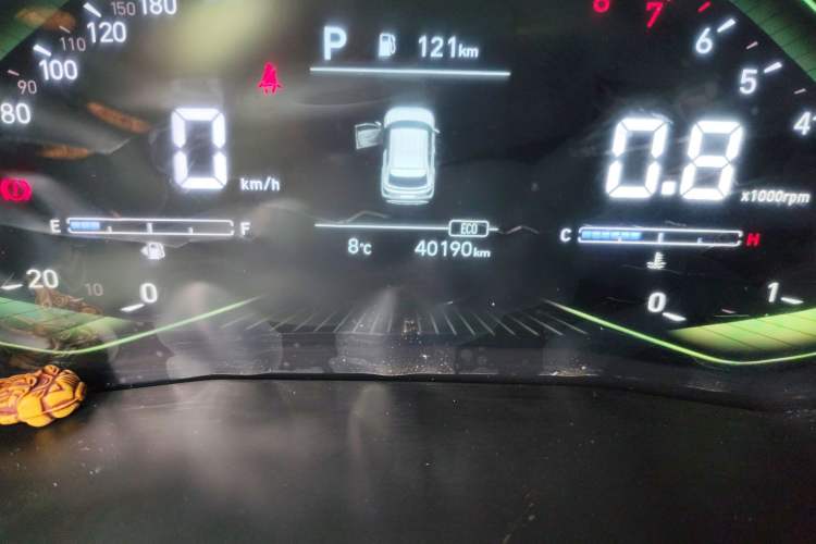 Used Hyundai ix25 2020 1.5L CVT GLS Smart Model Odometer Close Up