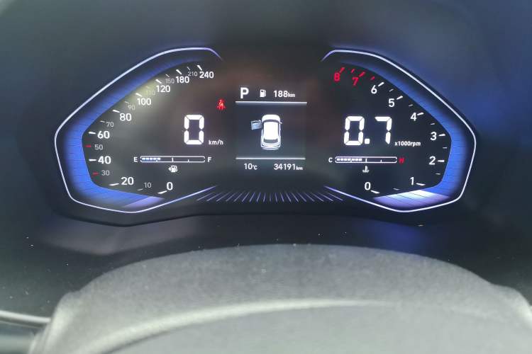 Used Hyundai ix25 2020 1.5L CVT GLS Smart Model Odometer Close Up