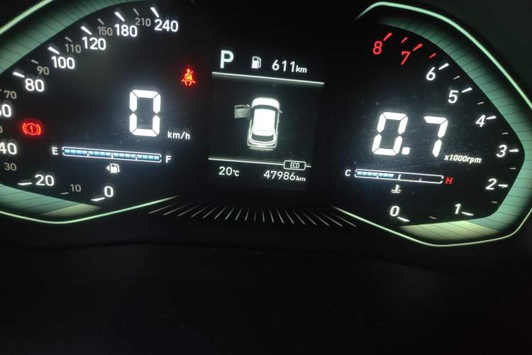 Used Hyundai ix25 2020 1.5L CVT DLX Prestige Version Odometer Close Up