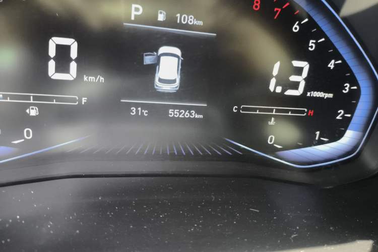 Used Hyundai ix25 2020 1.5L CVT GLS Smart Model Odometer Close Up