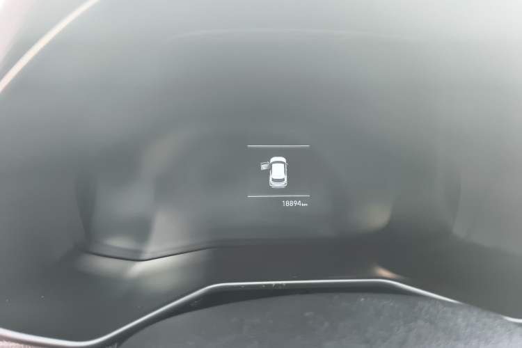 Used Hyundai ix25 2020 1.5L CVT GLS Smart Model Odometer Close Up