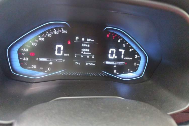 Used Hyundai ix25 2020 1.5L CVT GLS Smart Model Odometer Close Up