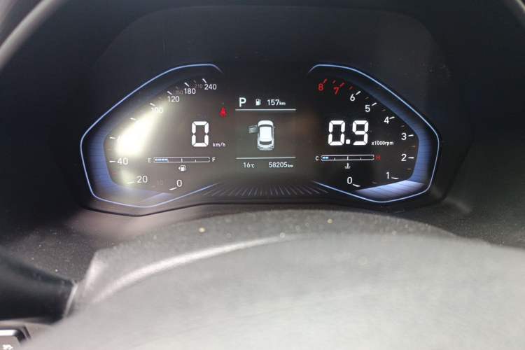 Used Hyundai ix25 2020 1.5L CVT DLX Prestige Version Odometer Close Up