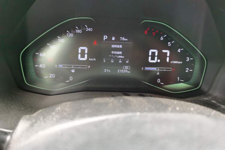 Used Hyundai ix25 2020 1.5L CVT GLS Smart Model Odometer Close Up