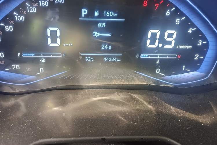 Used Hyundai ix25 2020 1.5L CVT GLS Smart Model Odometer Close Up