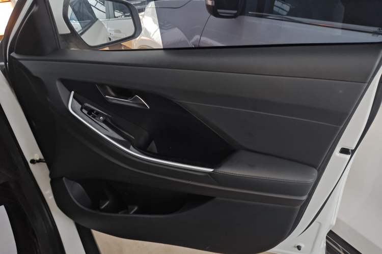 Used Hyundai ix25 2020 1.5L CVT GLS Smart Model Right Front Door Interior