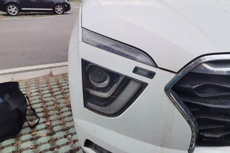 Used Hyundai ix25 2020 1.5L CVT GLS Smart Model Right Front Headlight