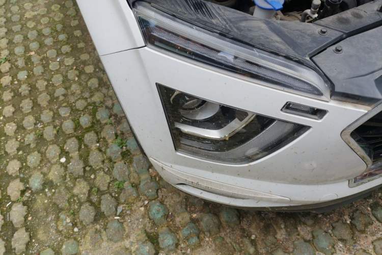 Used Hyundai ix25 2020 1.5L CVT GLS Smart Model Right Front Headlight