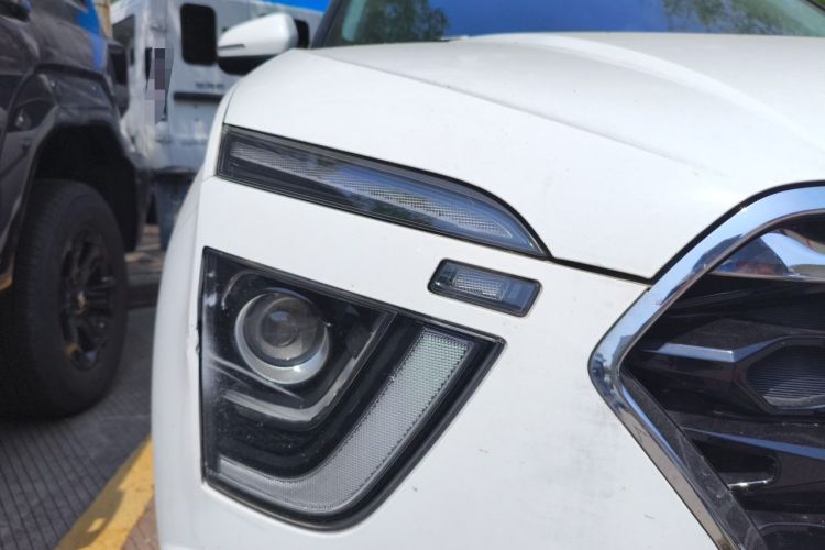 Used Hyundai ix25 2020 1.5L CVT GLS Smart Model Right Front Headlight