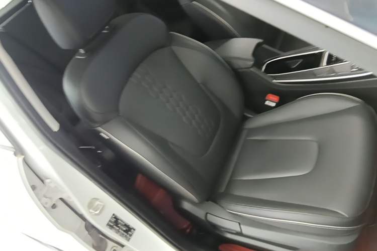 Used Hyundai ix25 2020 1.5L CVT GLS Smart Model Right Front Seat