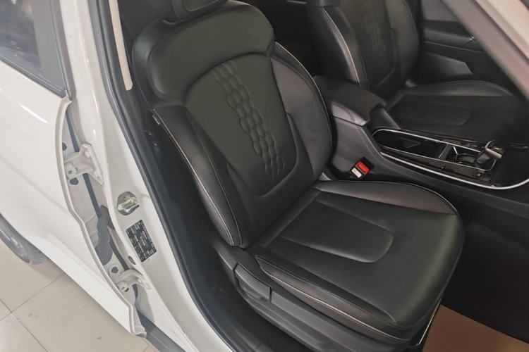 Used Hyundai ix25 2020 1.5L CVT GLS Smart Model Right Front Seat