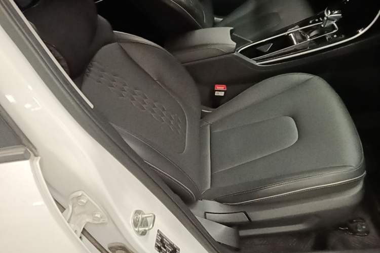 Used Hyundai ix25 2020 1.5L CVT GLS Smart Model Right Front Seat